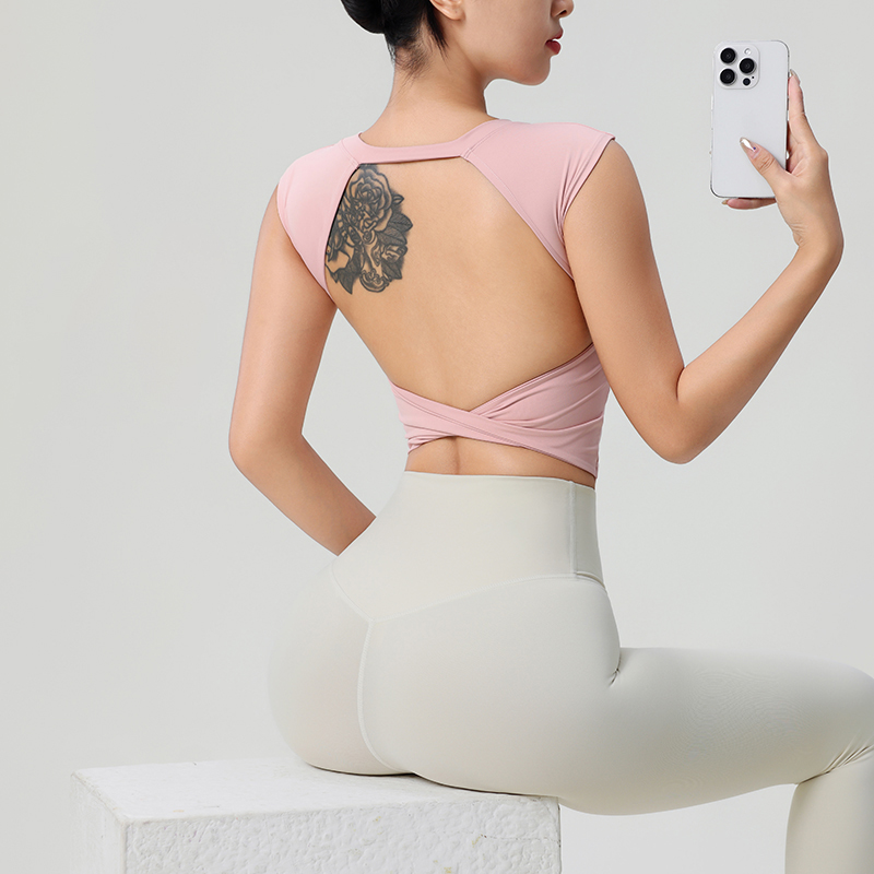 女性の背中の開いたフィットネス服固定胸パッド付き美しいトップ - Pilates Yoga Top のレビューと価格