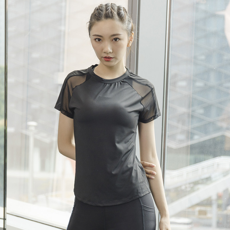 サマースポーツ半袖レディースメッシュ速乾性通気性ヨガトップス - Pilates Yoga Top のレビューと価格