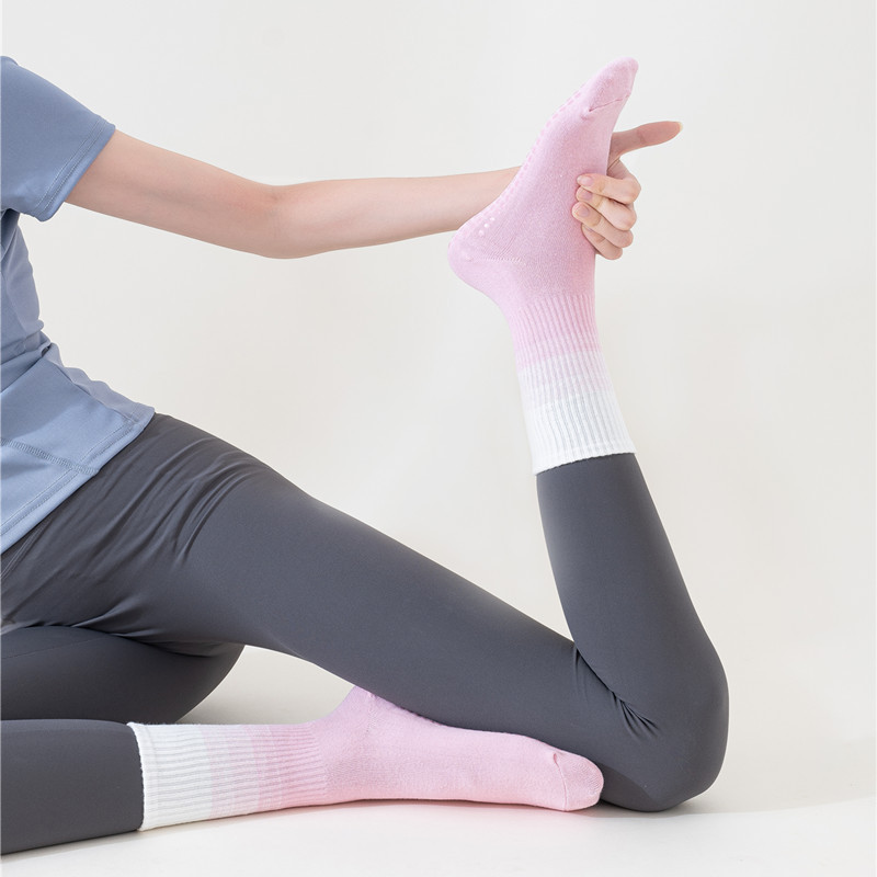 女の子用ソックス グラデーションカラー ヨガソックス フィッ - Yoga Pilates Girl のレビューと価格