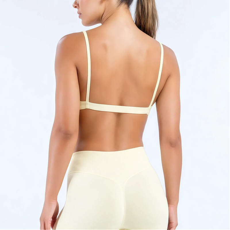 HISTELLO インパクトスクープネックブラ レディース  - Pilates Yoga Top のレビューと価格